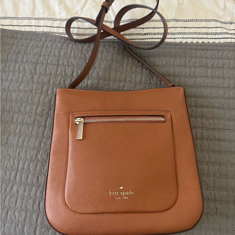 KATE SPADE GINGERBREAD CROSSBODY LIKE NEW